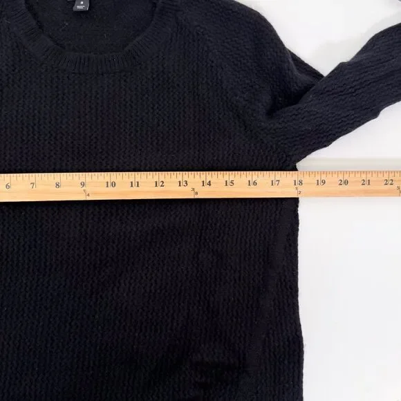 Patagonia Women's Recycled Cashmere Crew in Black Sz Medium Cashmere Wool Blend - Picture 7 of 8